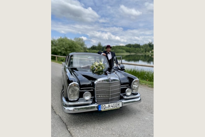 Hochzeitsauto/Brautauto inkl. Chauffeur